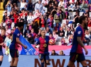 LOL赛事-包含巴塞罗那击败对手，晋级希望渺茫的词条