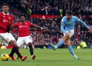 LOL决赛-曼联遭淘汰，欧冠之路遇阻的简单介绍