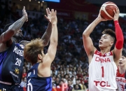 LOL决赛-韩国队险胜泰国队，辛杜状态火热的简单介绍