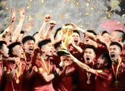 -强队巅峰对决，国内足坛焦点纷纷聚集