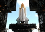 英雄联盟总决赛2025-跨界稳定学，当英超争冠的颤抖遇到恩比德的不掉线法则