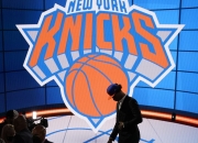 英雄联盟总决赛直播-开拓者全队发威，主场击败对手