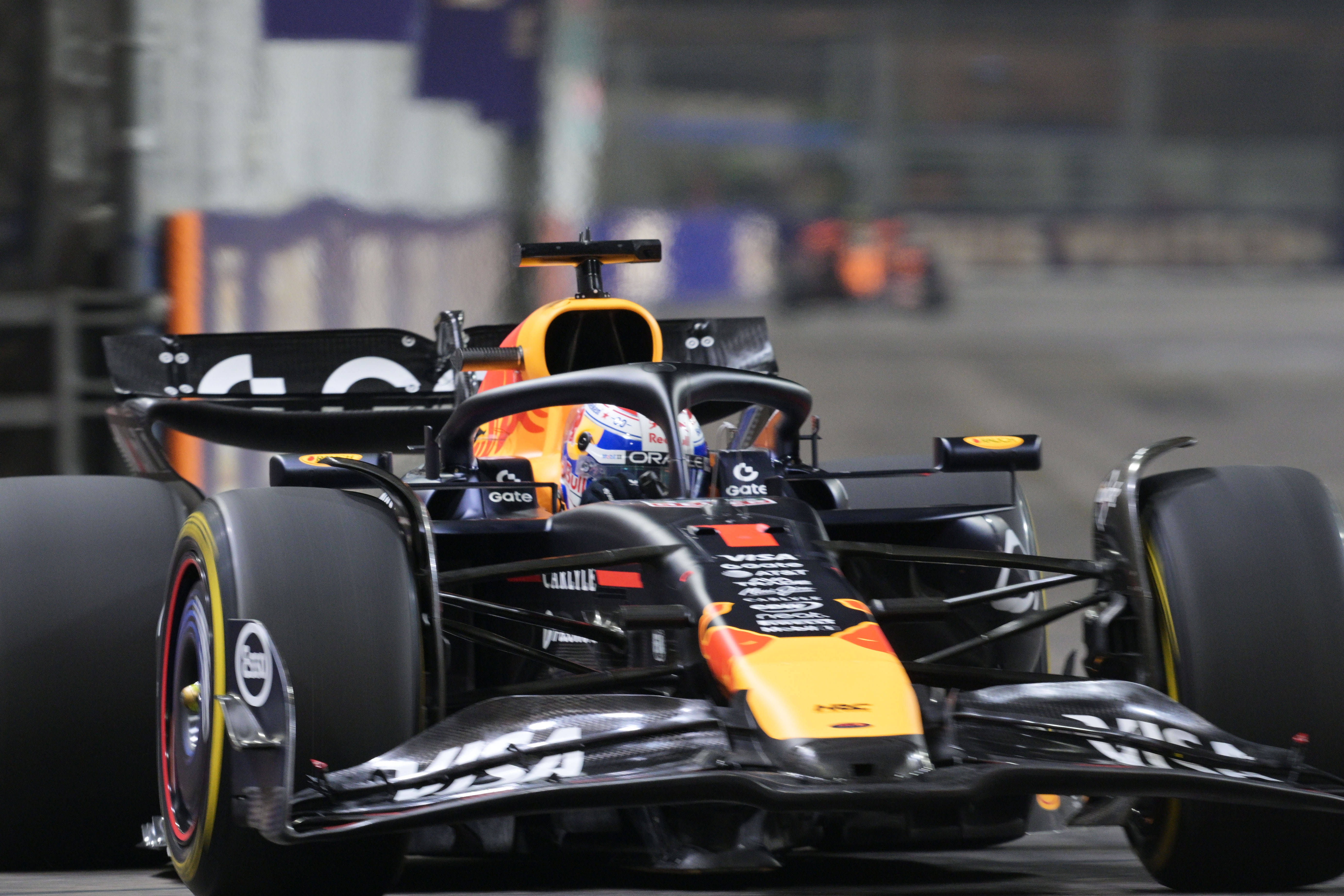 迈凯伦碾压索伯车队,勒克莱尔刷新纪录的简单介绍 迈凯伦碾压索伯车队,勒克莱尔刷新纪录的简单介绍