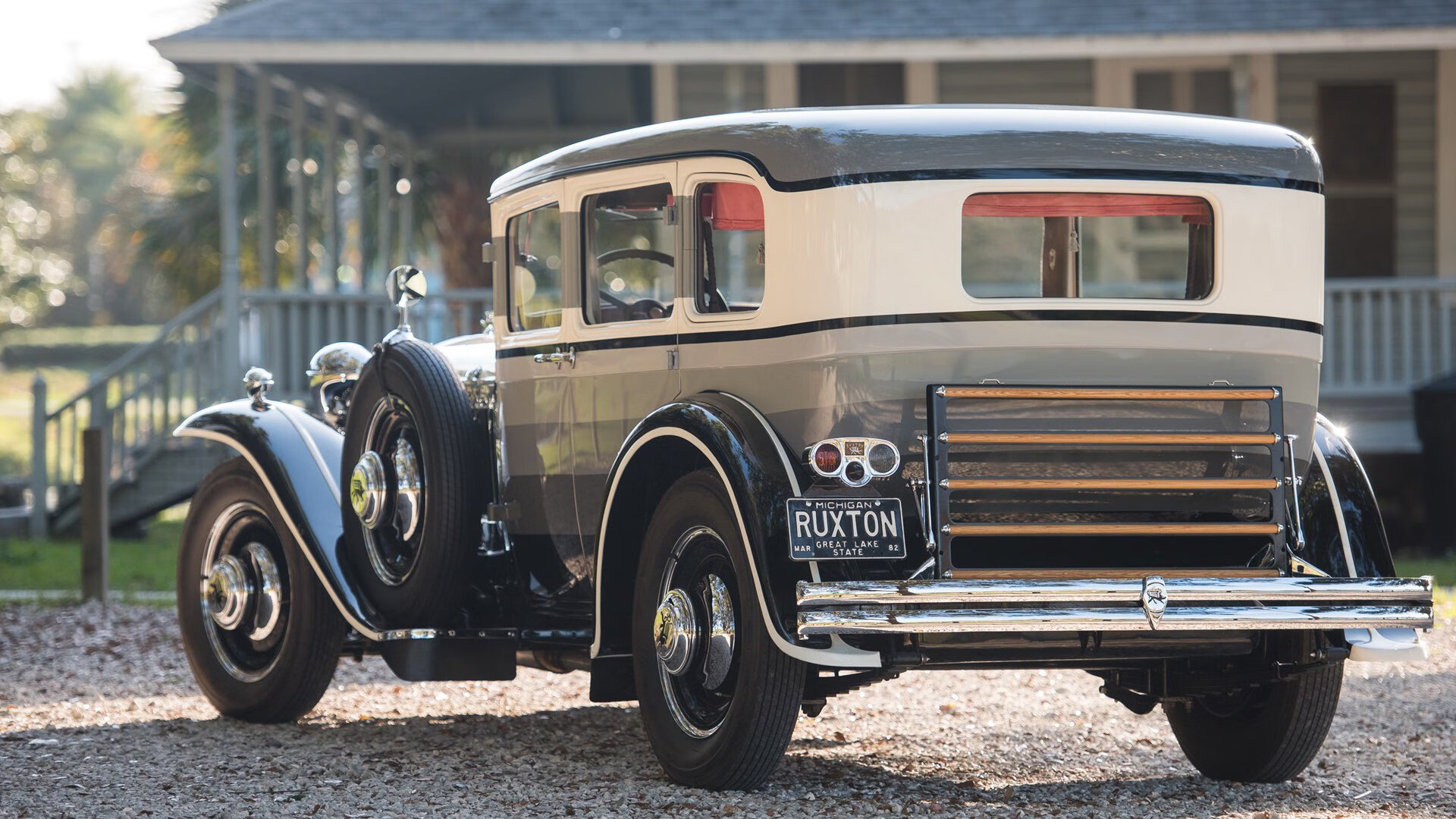 从多哈到迈阿密,当卡塔尔狂胜摩洛哥的夜晚,NBA季后赛正见证新的王权更迭