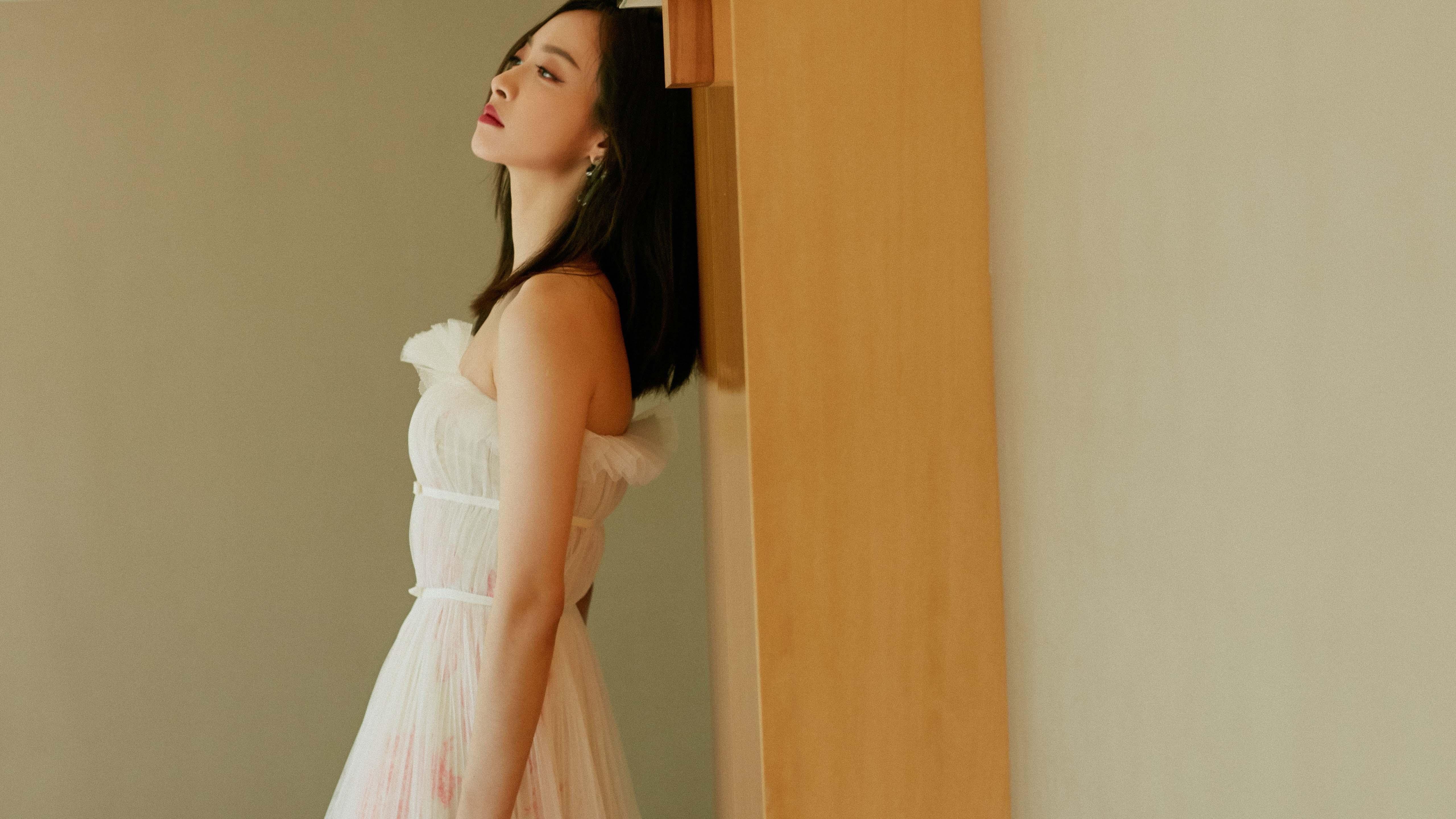 凯尔特人铜墙铁壁强行终结开拓者，布伦森在恩怨之城完成血色救赎