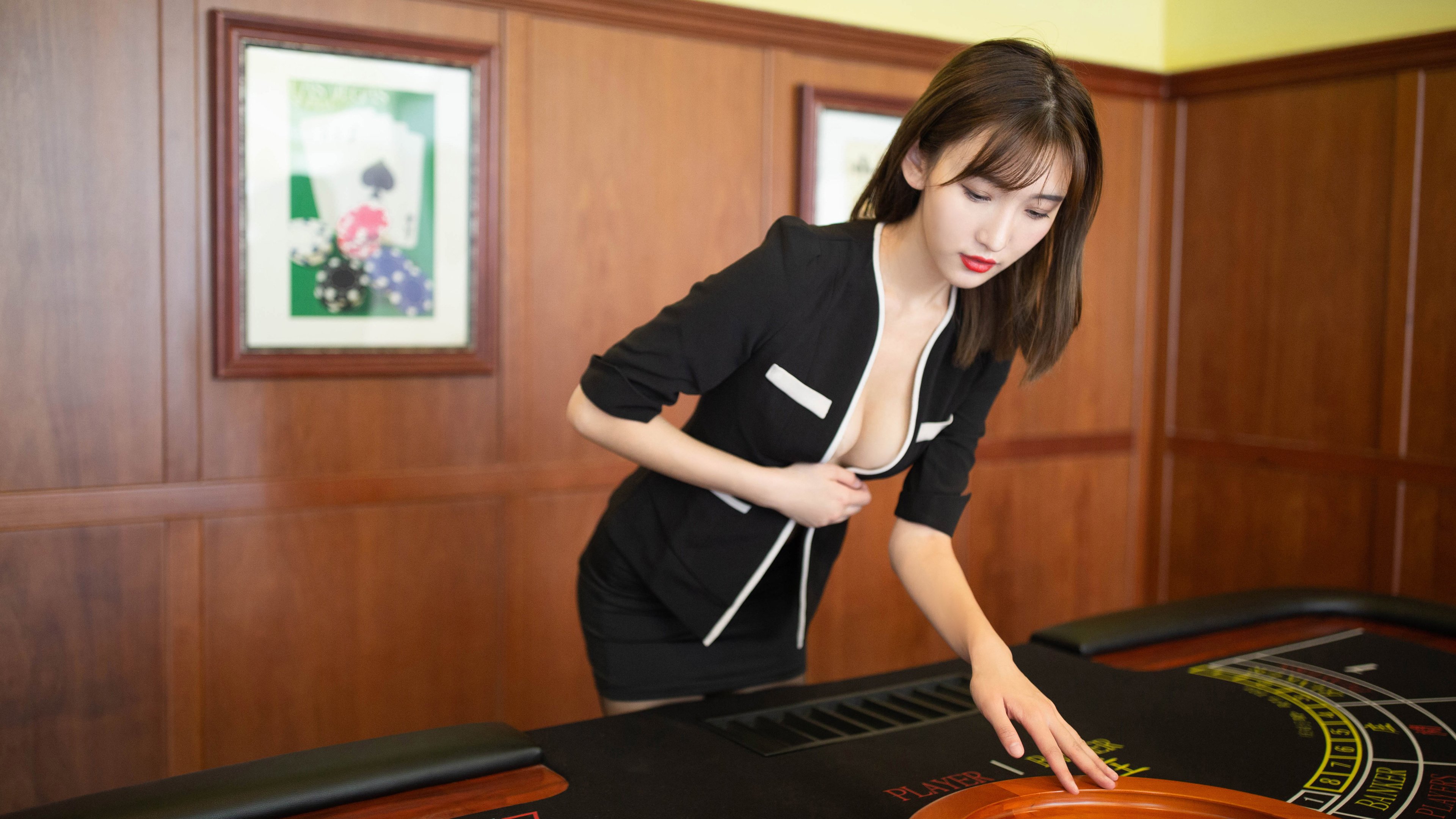 双面孔德，一肩扛起摩洛哥的攻防革命