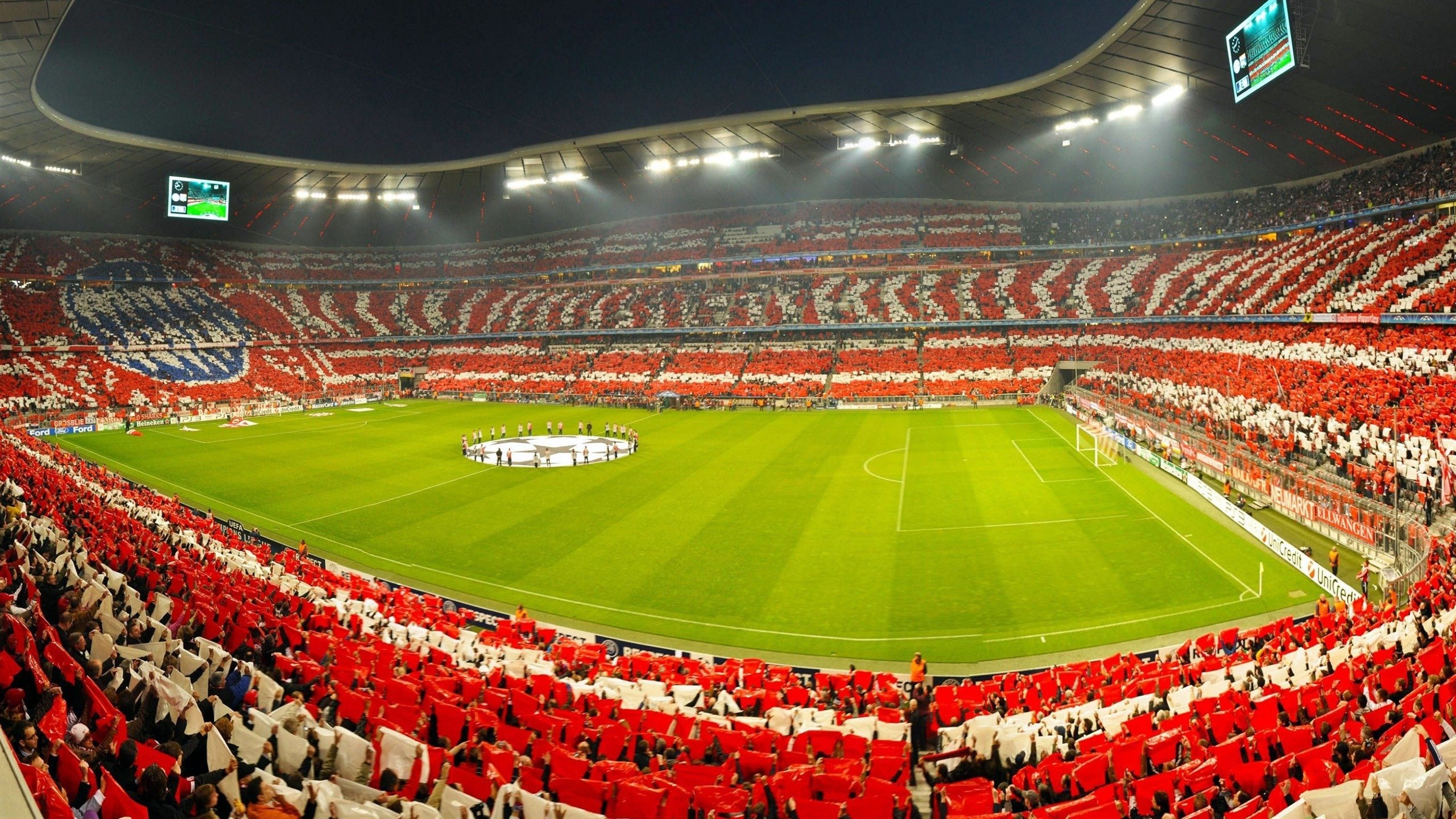 闪电席卷马拉多纳球场，那不勒斯五分钟风暴击溃无名对手