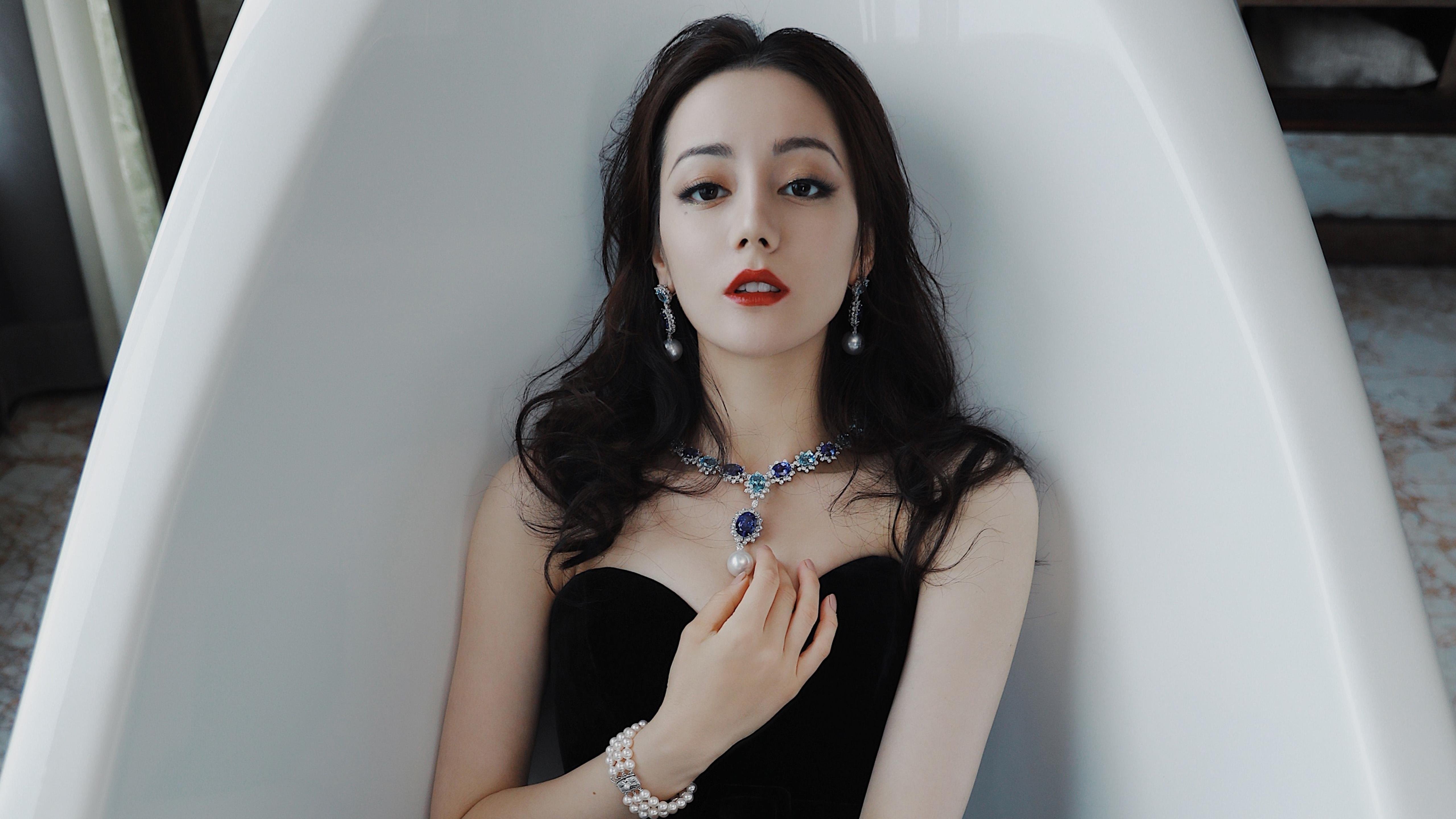 绝杀与接管,黑色晚风中的体育英雄主义