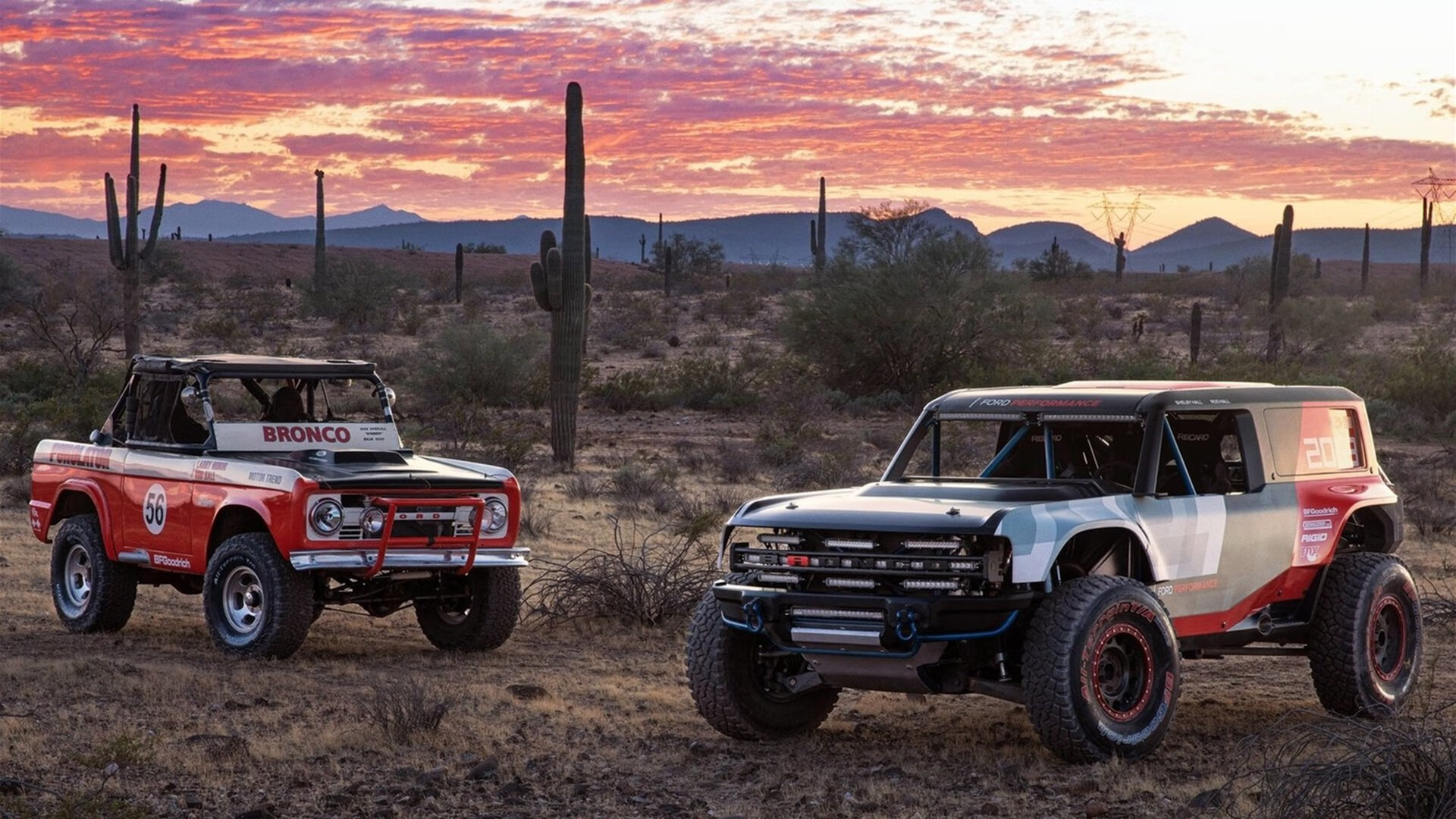 弗拉霍维奇梅开二度引爆全场,那不勒斯友谊赛3-0强势拿下几内亚