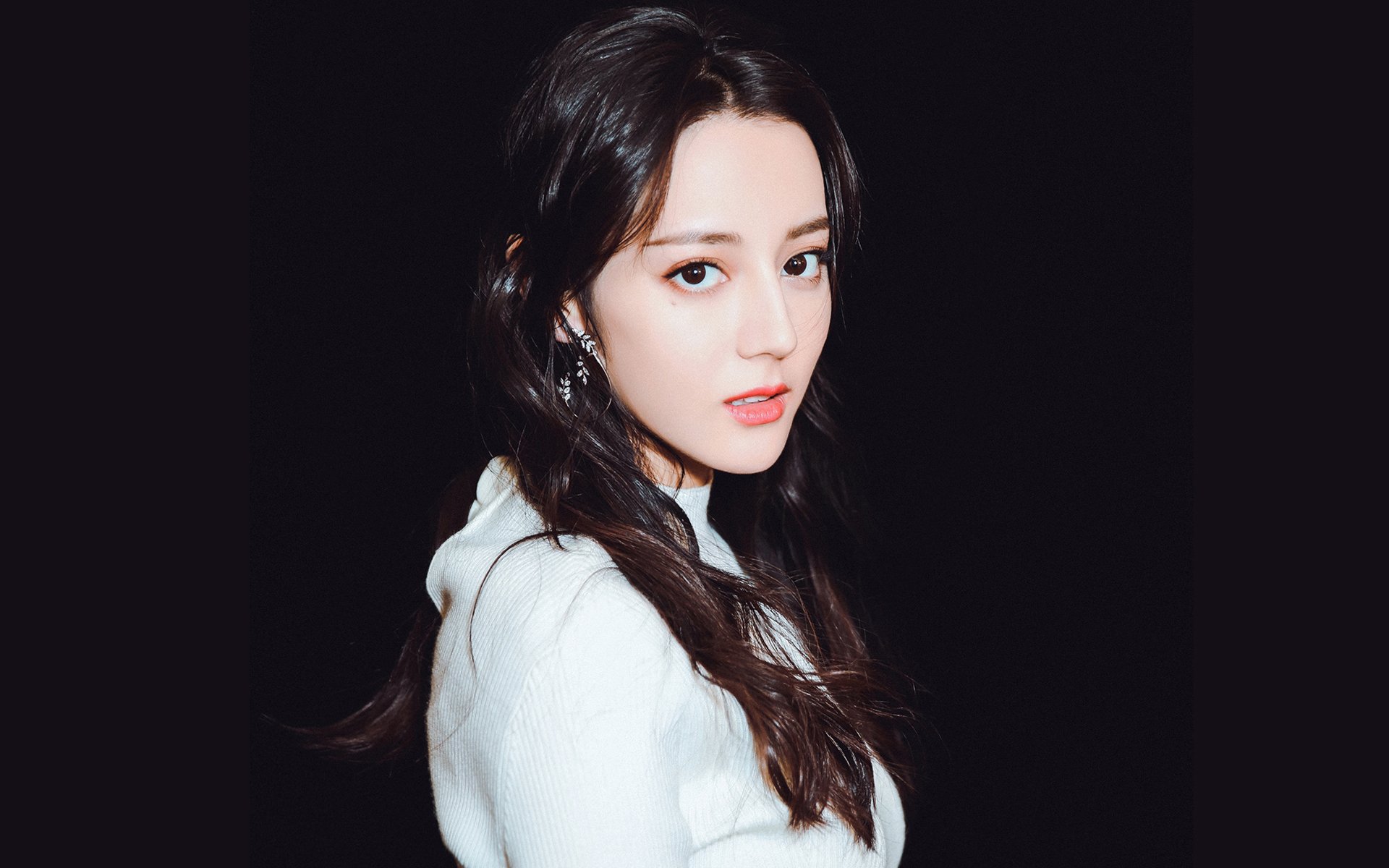 悬念终结之夜，浓眉撕碎幻想，用统治级数据为一人一城写下冰冷注脚