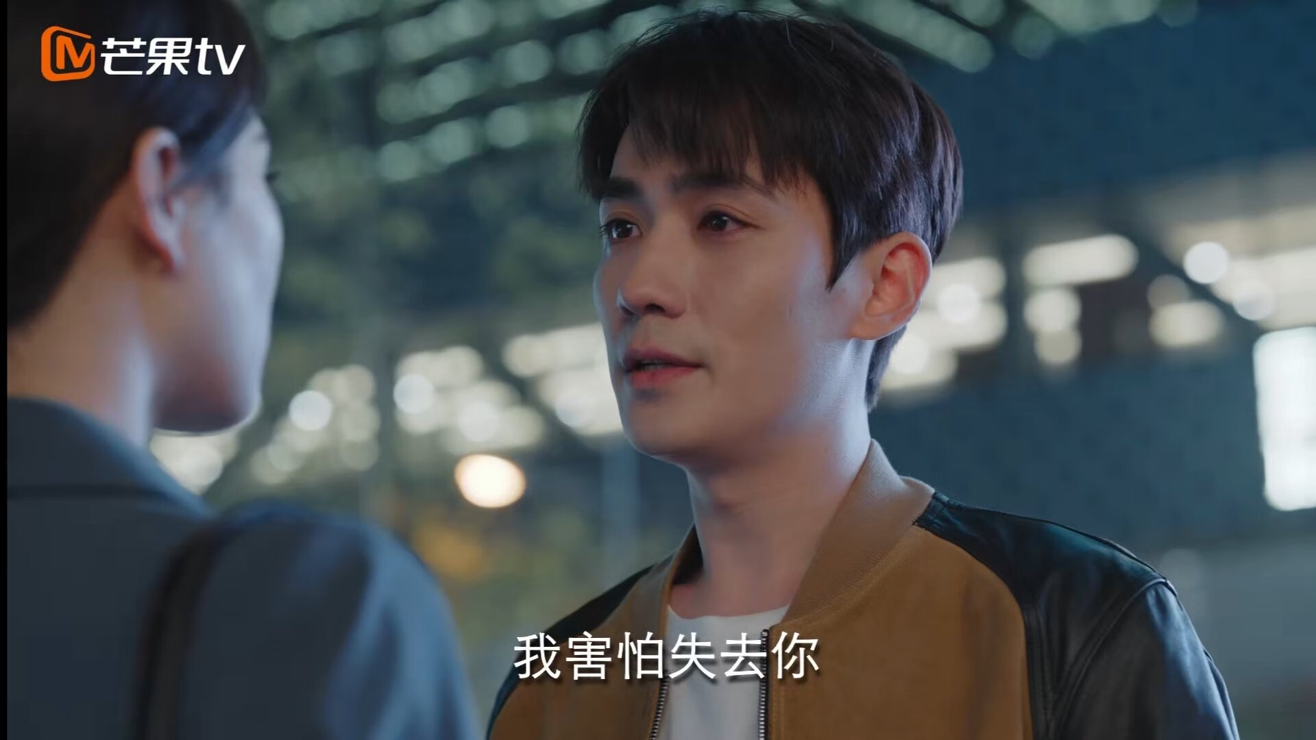 根据您的要求,我为您构思了一个兼具文学色彩与新闻内核的文章标题,并撰写了正文内容